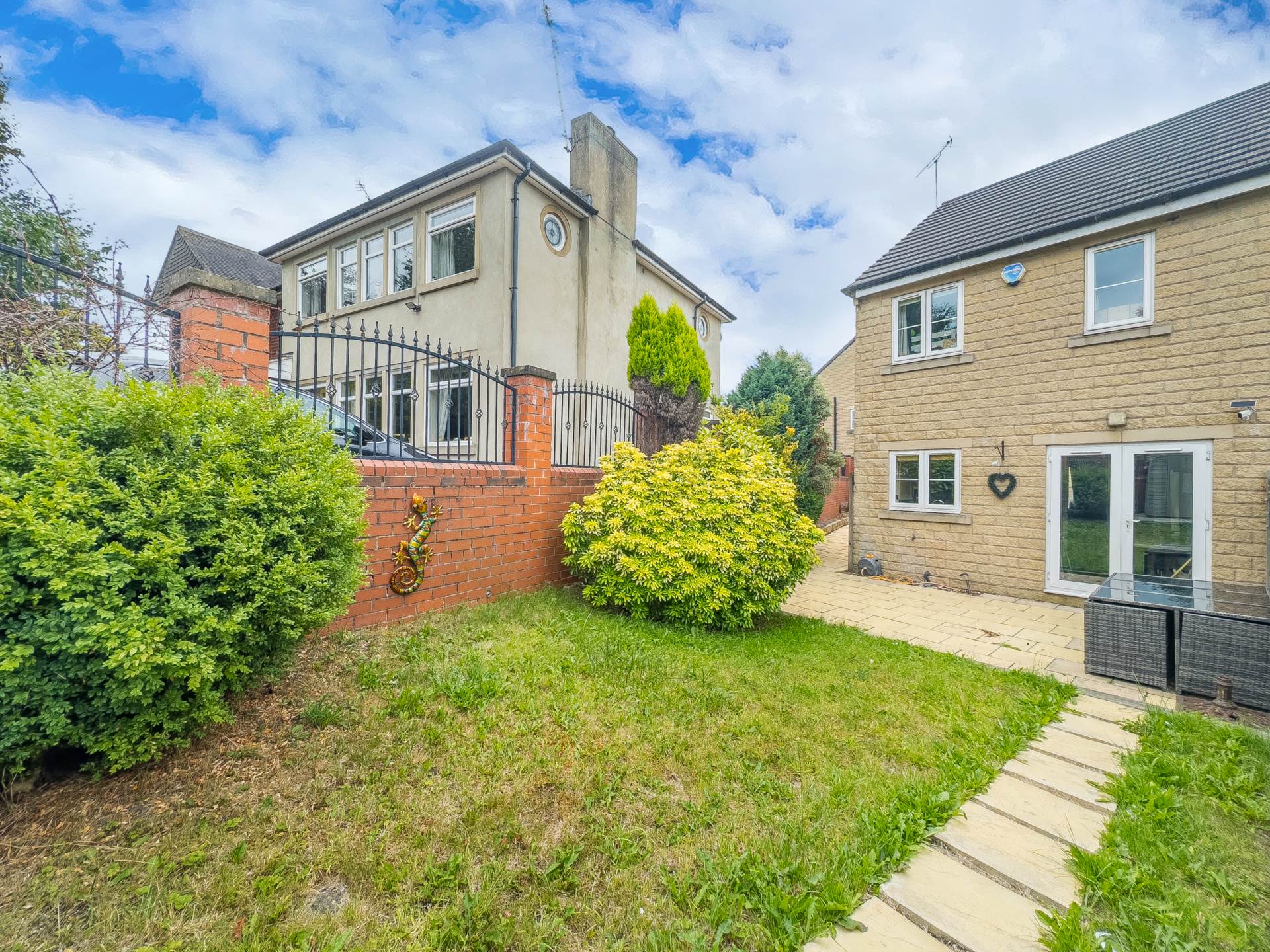 Lumb Hall Way, Drighlington, Image 17