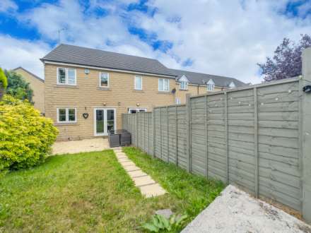 Lumb Hall Way, Drighlington, Image 16