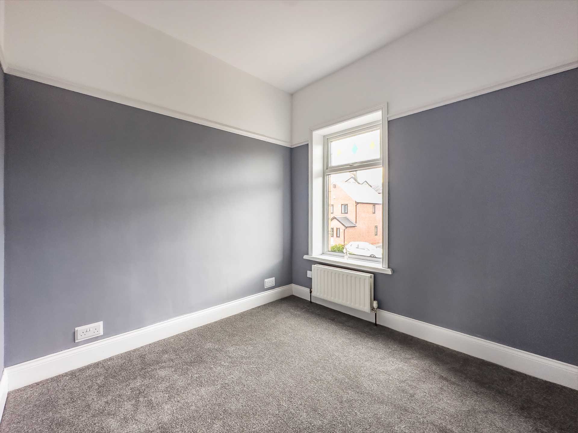 College Street, Birstall, Image 15