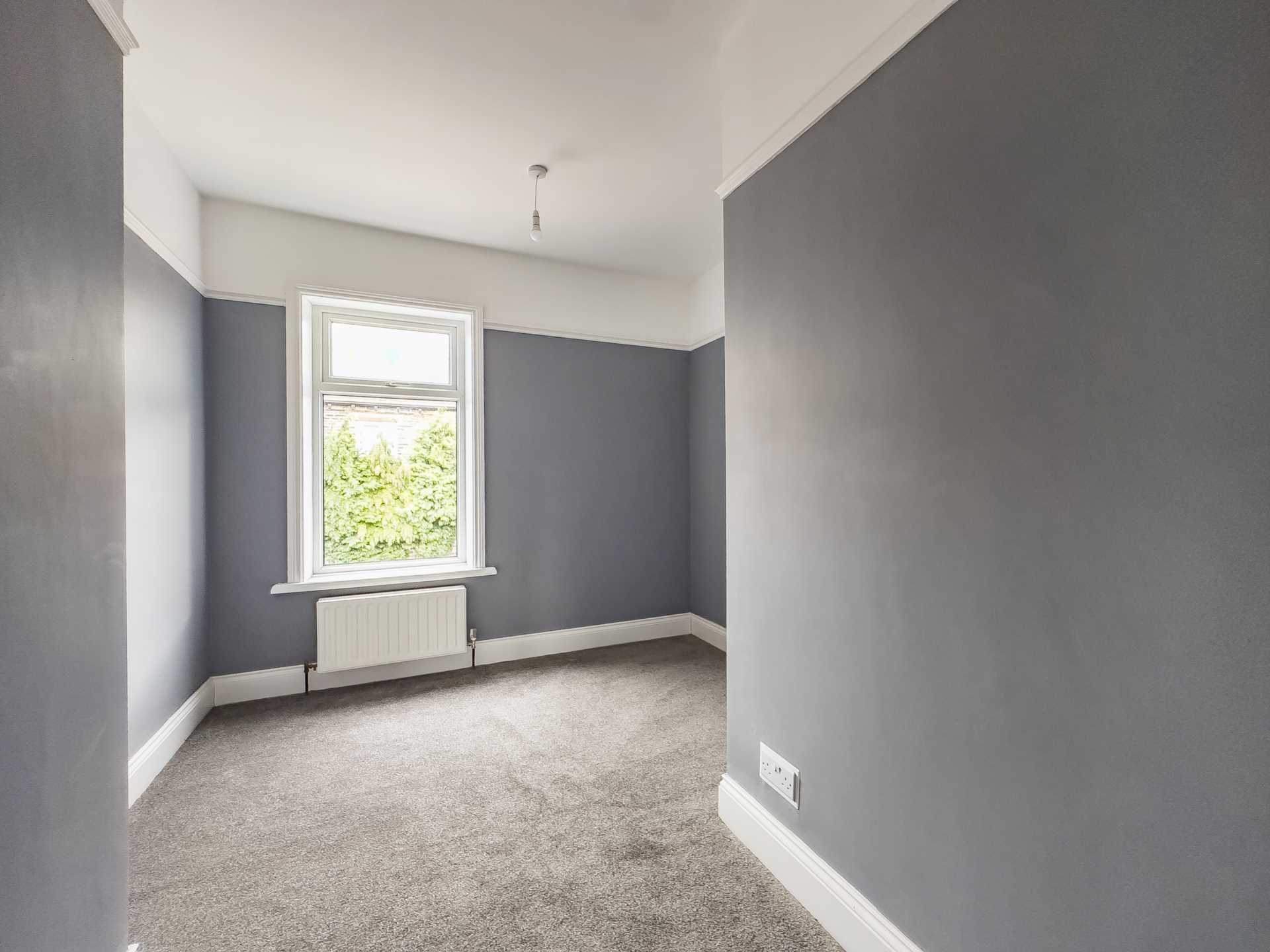 College Street, Birstall, Image 16