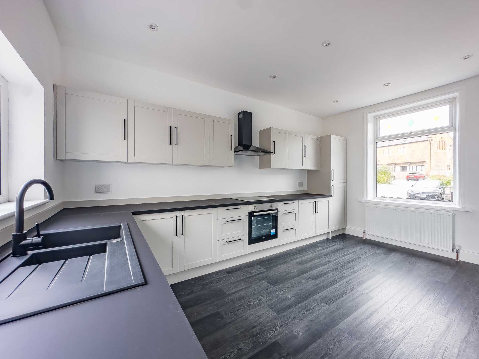 College Street, Birstall, Image 3