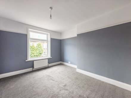 College Street, Birstall, Image 14