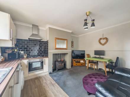 Mill Street, Birstall, Image 4