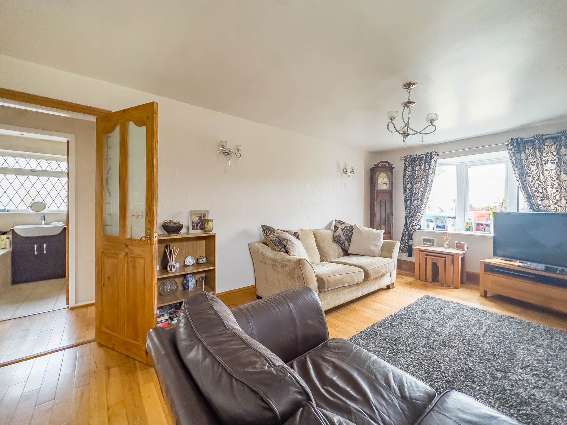 Oakwell Avenue, Batley, Image 7