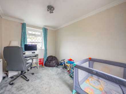 Oakwell Avenue, Batley, Image 11