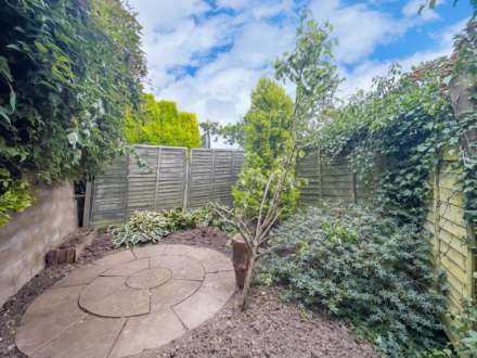 Oakwell Avenue, Batley, Image 16