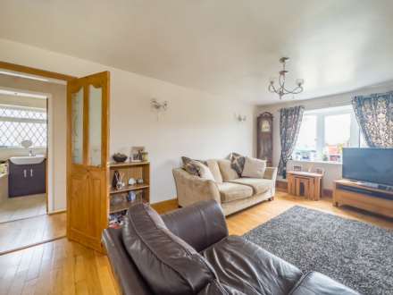 Oakwell Avenue, Batley, Image 7