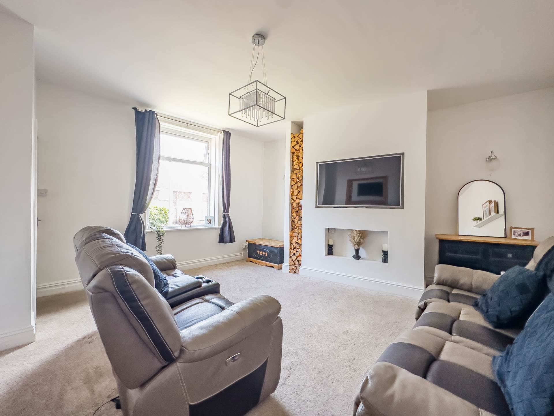 Boundary Road, Dewsbury, Image 3