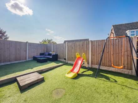 Boundary Road, Dewsbury, Image 13