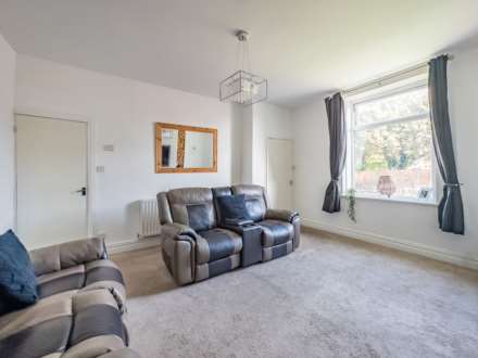 Boundary Road, Dewsbury, Image 4