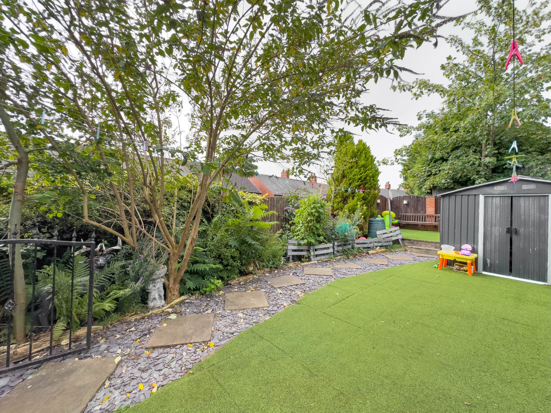 Roman Road, Batley, Image 15