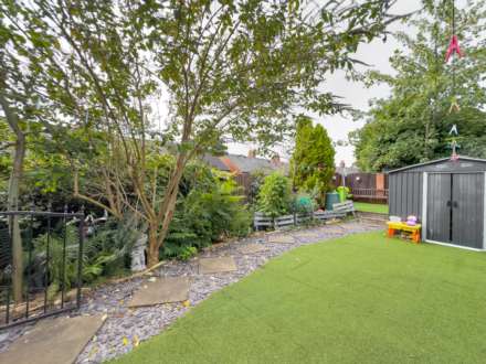 Roman Road, Batley, Image 15