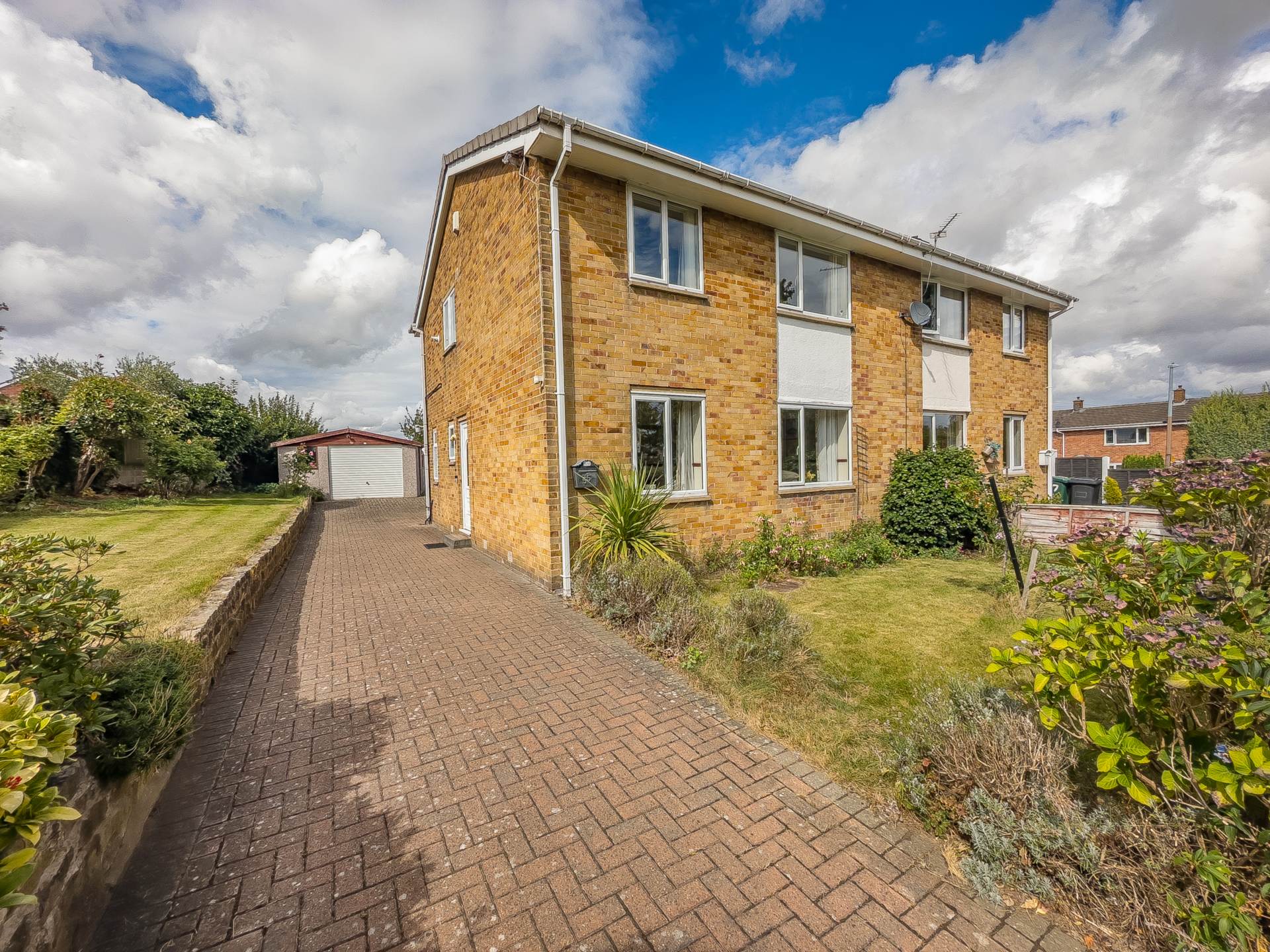 Windmill Lane, Birstall, Image 19