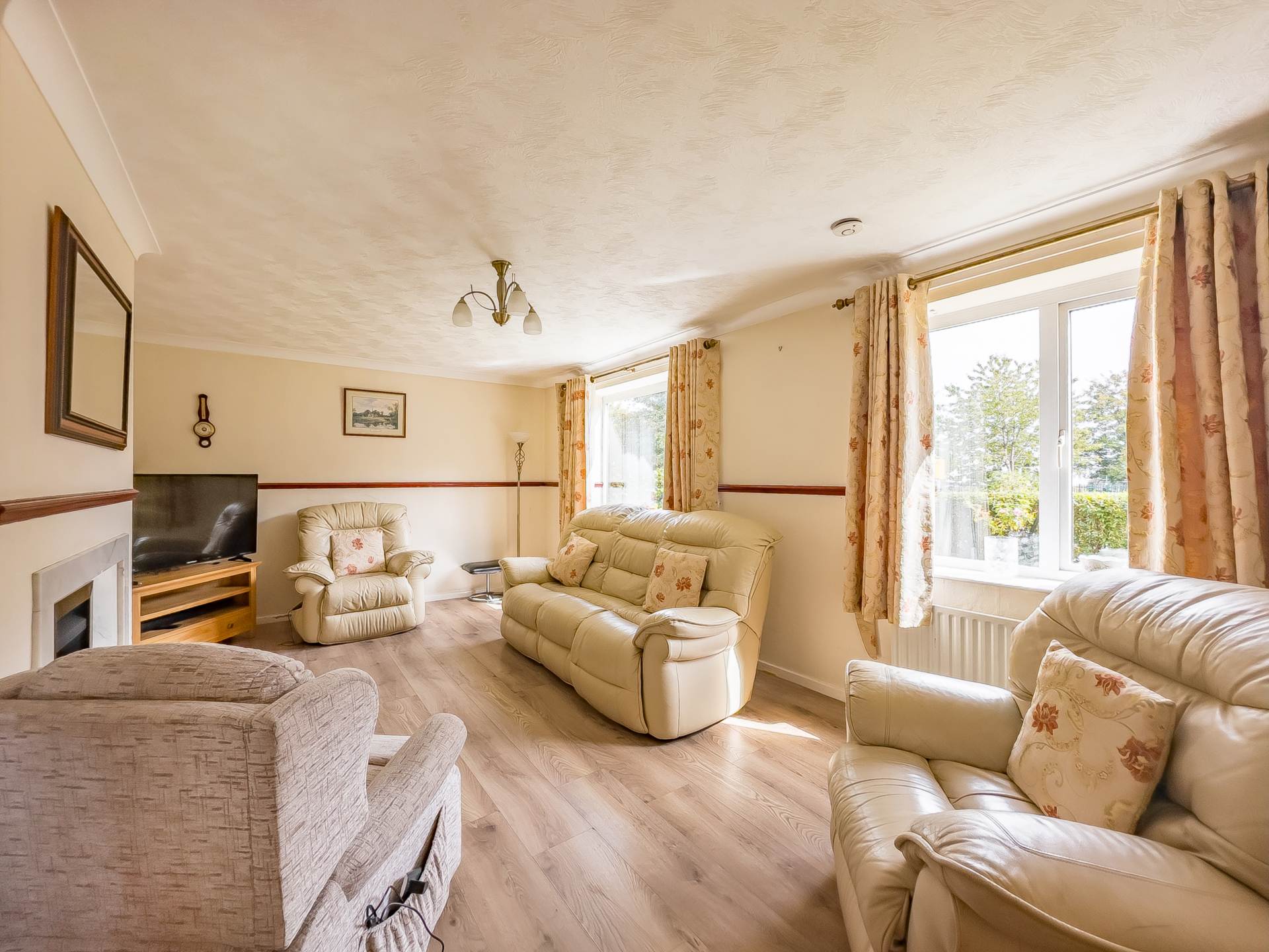 Windmill Lane, Birstall, Image 9
