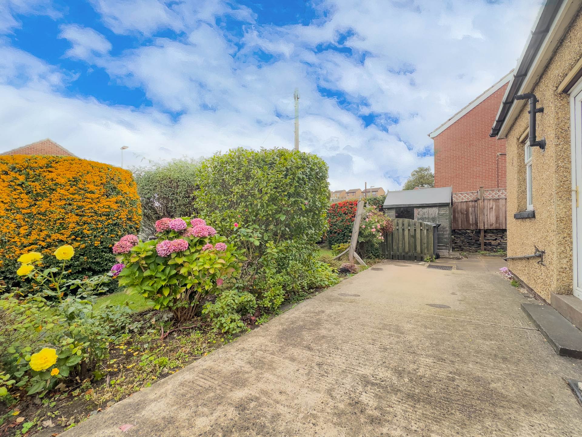 Upper Batley Lane, Batley, Image 24
