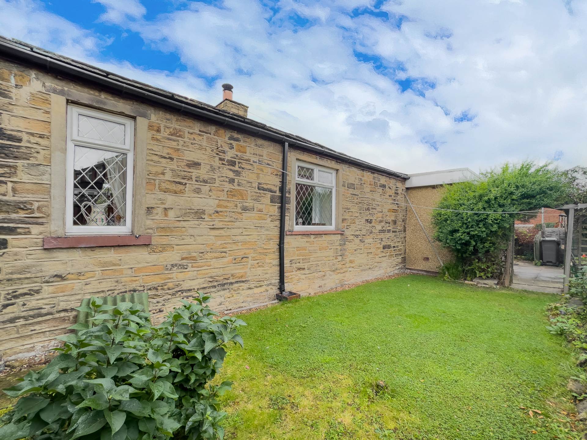 Upper Batley Lane, Batley, Image 30