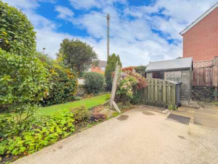 Upper Batley Lane, Batley, Image 25