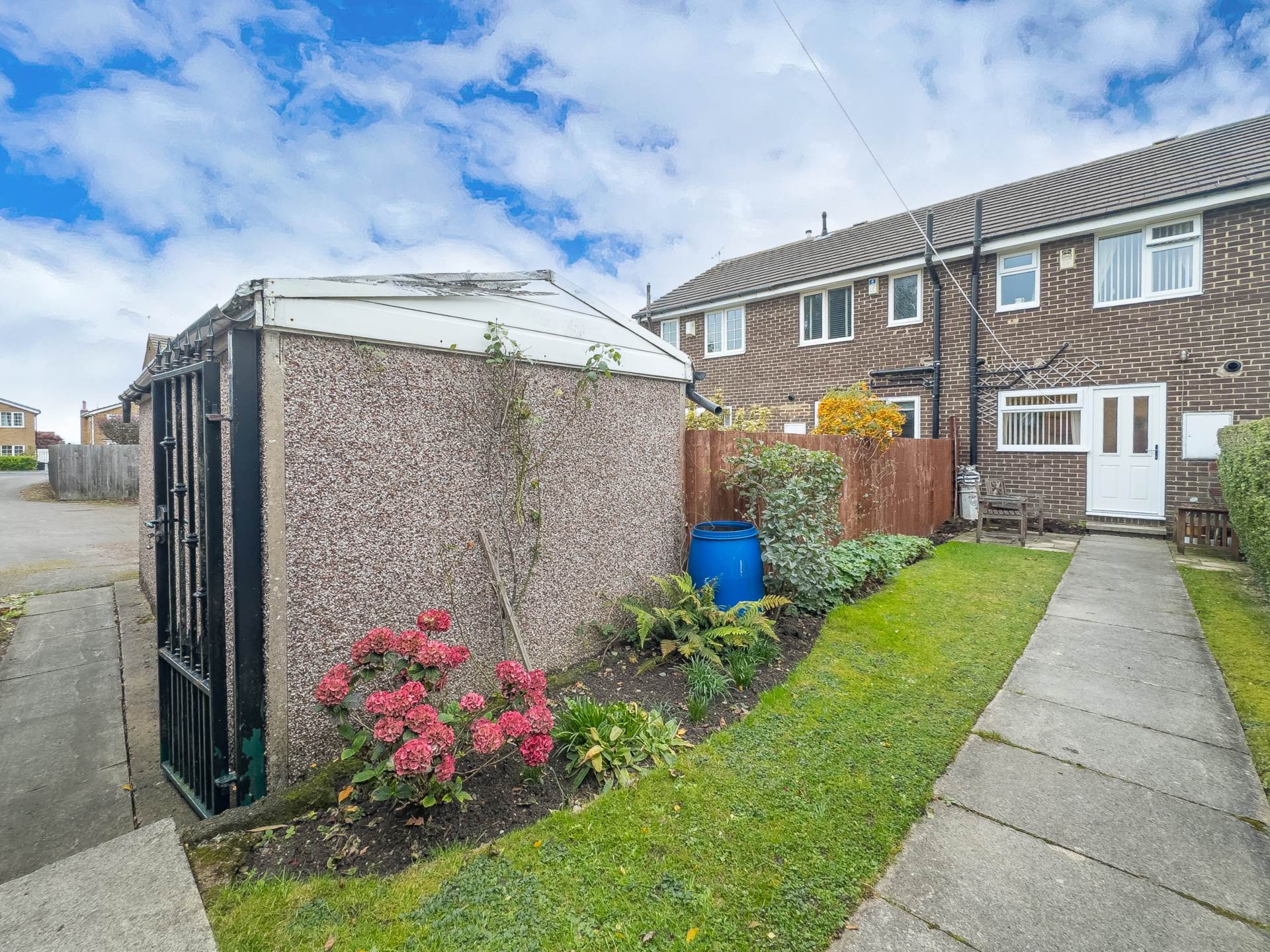 Moorside Green, Drighlington, Image 15