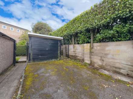 Moorside Green, Drighlington, Image 17