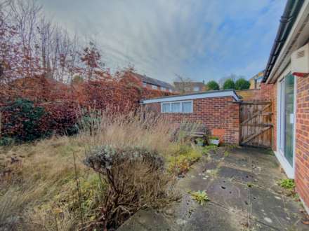 Stoney Lane, Batley, Image 14