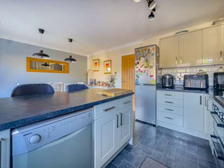 Upper Lane, Cleckheaton, Image 7