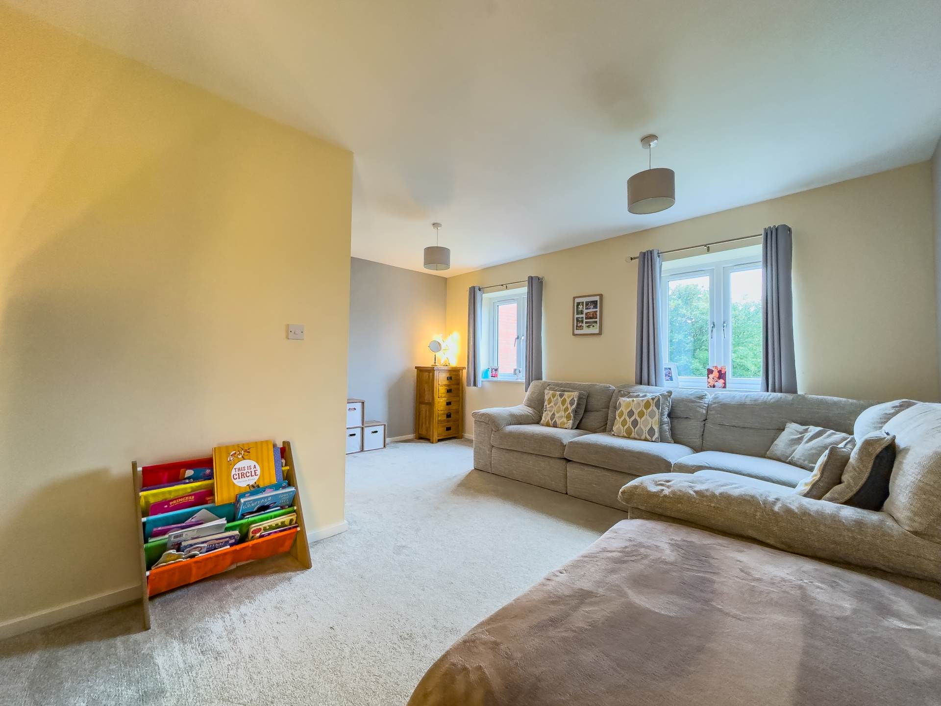 Brookroyd View, Batley, Image 10