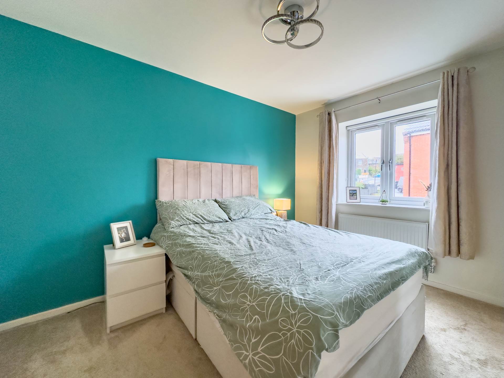 Brookroyd View, Batley, Image 12
