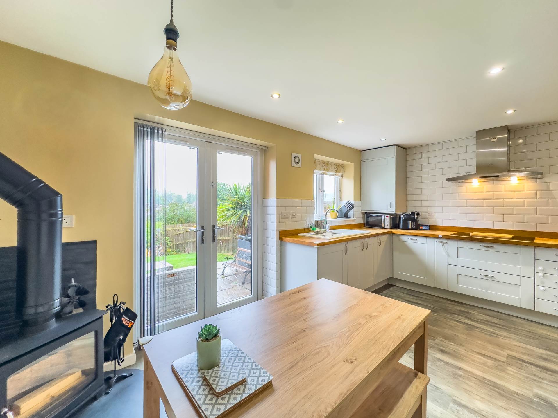 Brookroyd View, Batley, Image 3