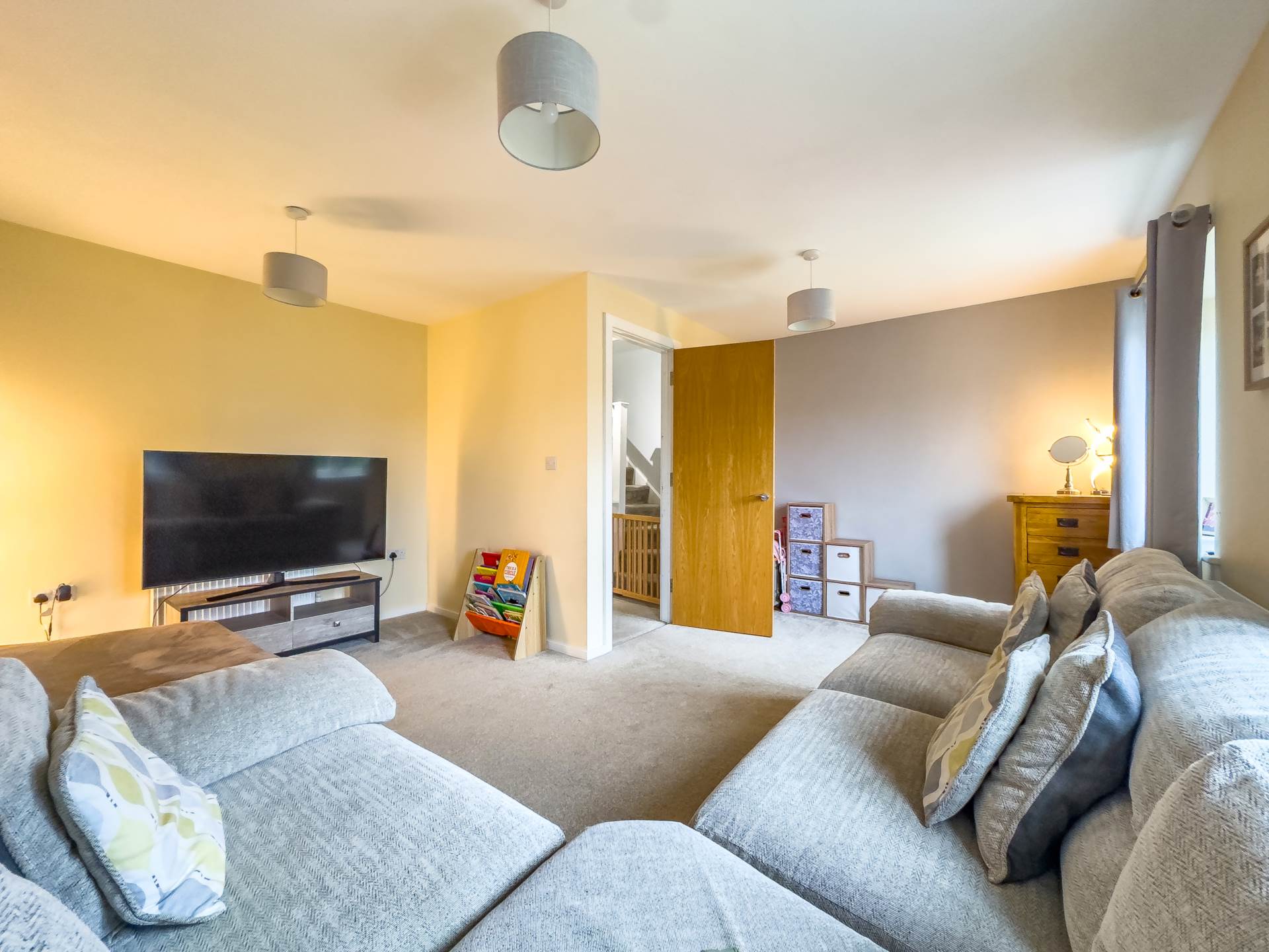 Brookroyd View, Batley, Image 9