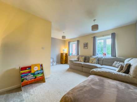 Brookroyd View, Batley, Image 10