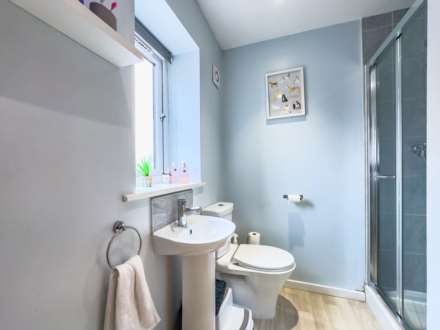Brookroyd View, Batley, Image 14