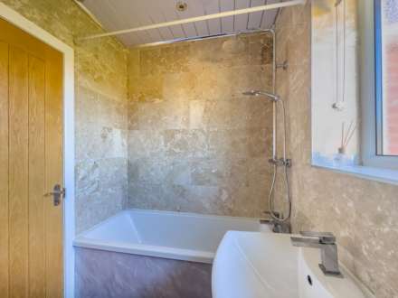 Fern Close, Batley, Image 19