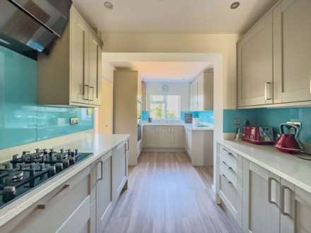 Fern Close, Batley, Image 5
