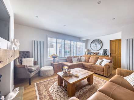 Tweed Close, Birstall, Image 9
