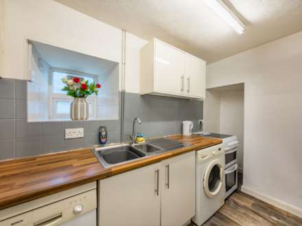 Thorn Street, Batley, Image 6
