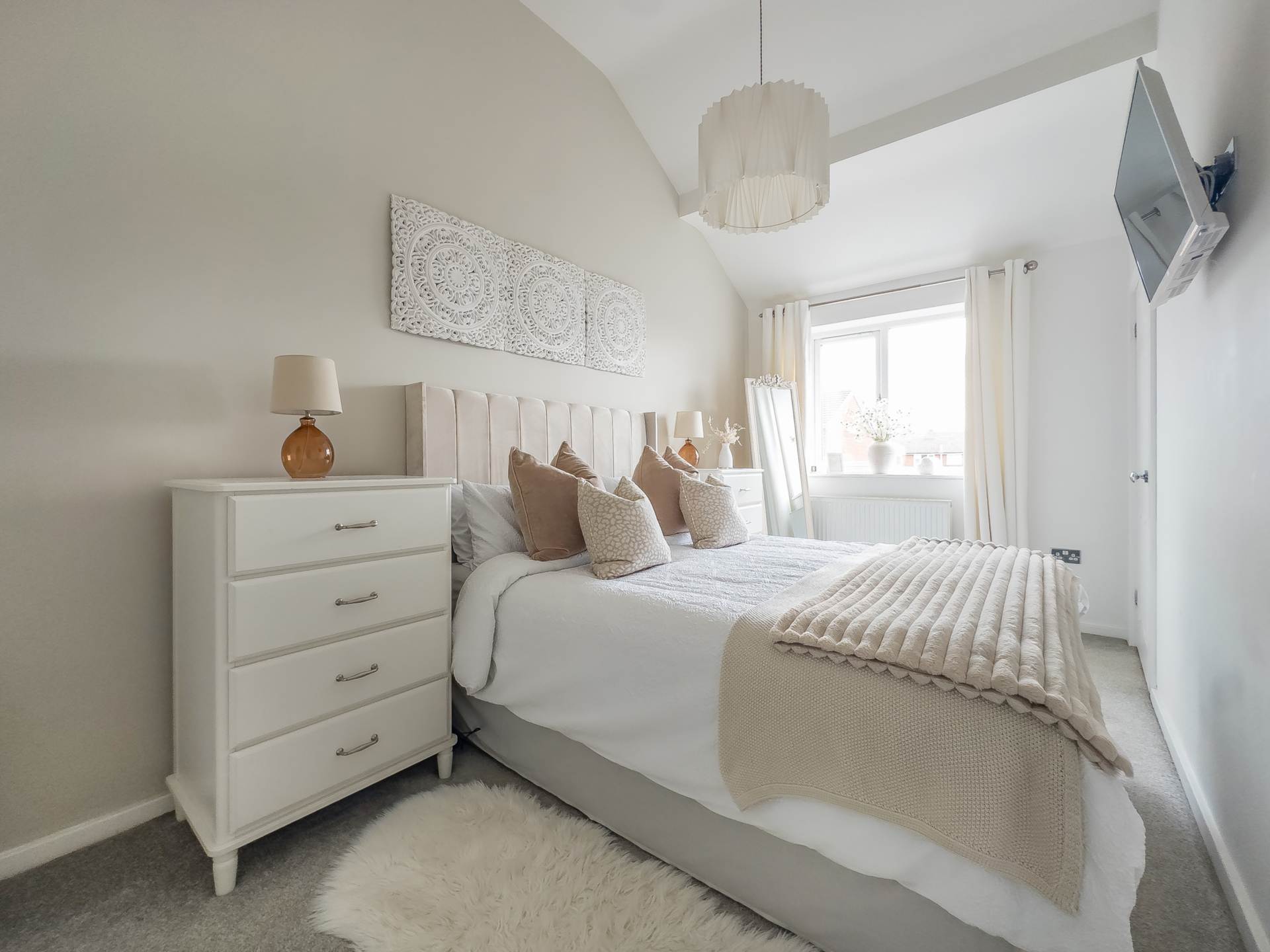 Castle Close, Birstall, Image 16