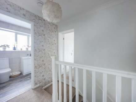 Castle Close, Birstall, Image 14