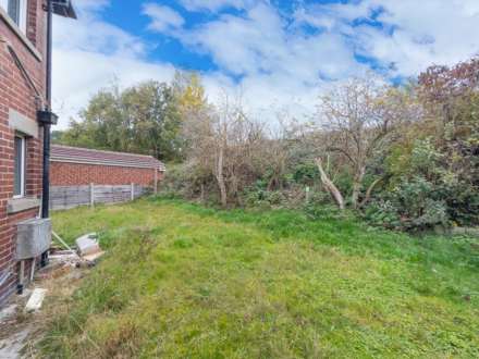 Bottom Boat Road, Stanley, Image 16