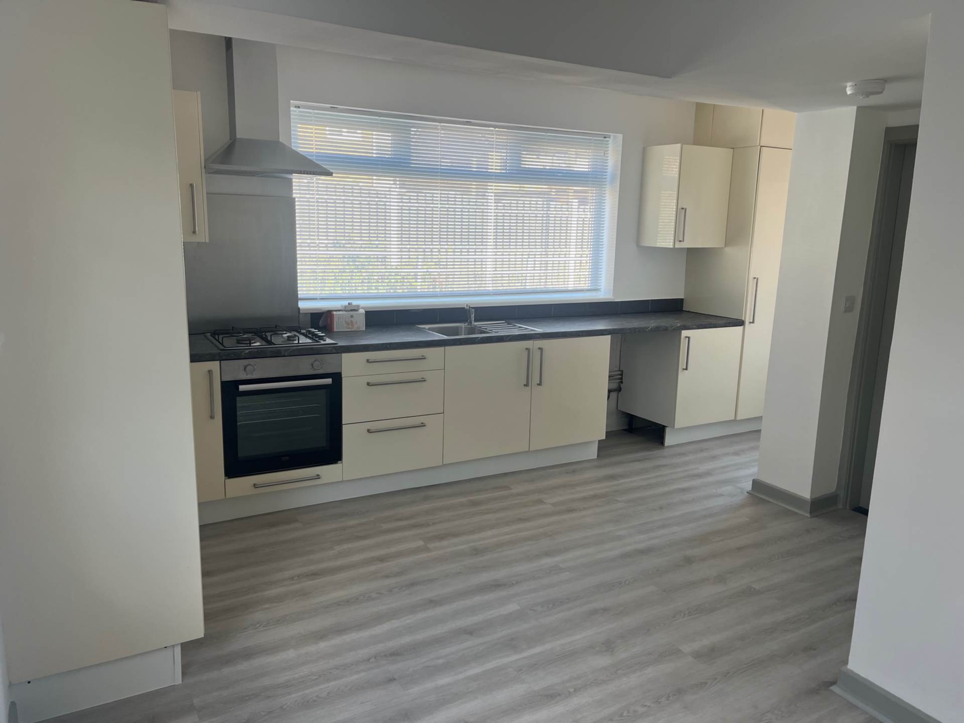 South View, Batley, Image 2
