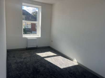 South View, Batley, Image 11