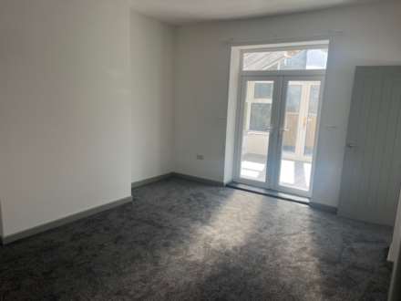 South View, Batley, Image 5