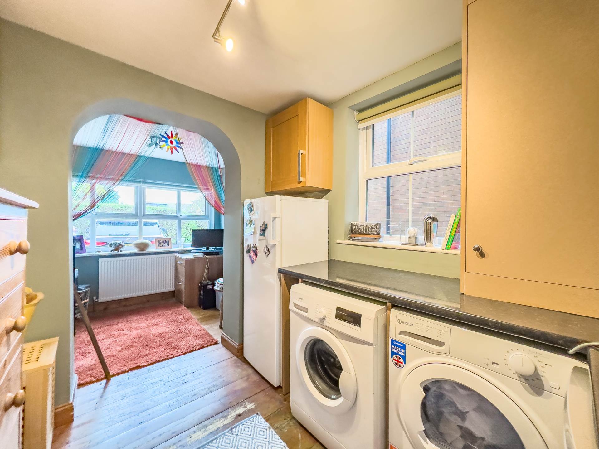 Moor Park Lane, Dewsbury, Image 5
