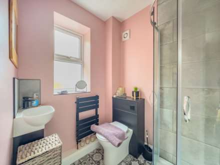 Moor Park Lane, Dewsbury, Image 19