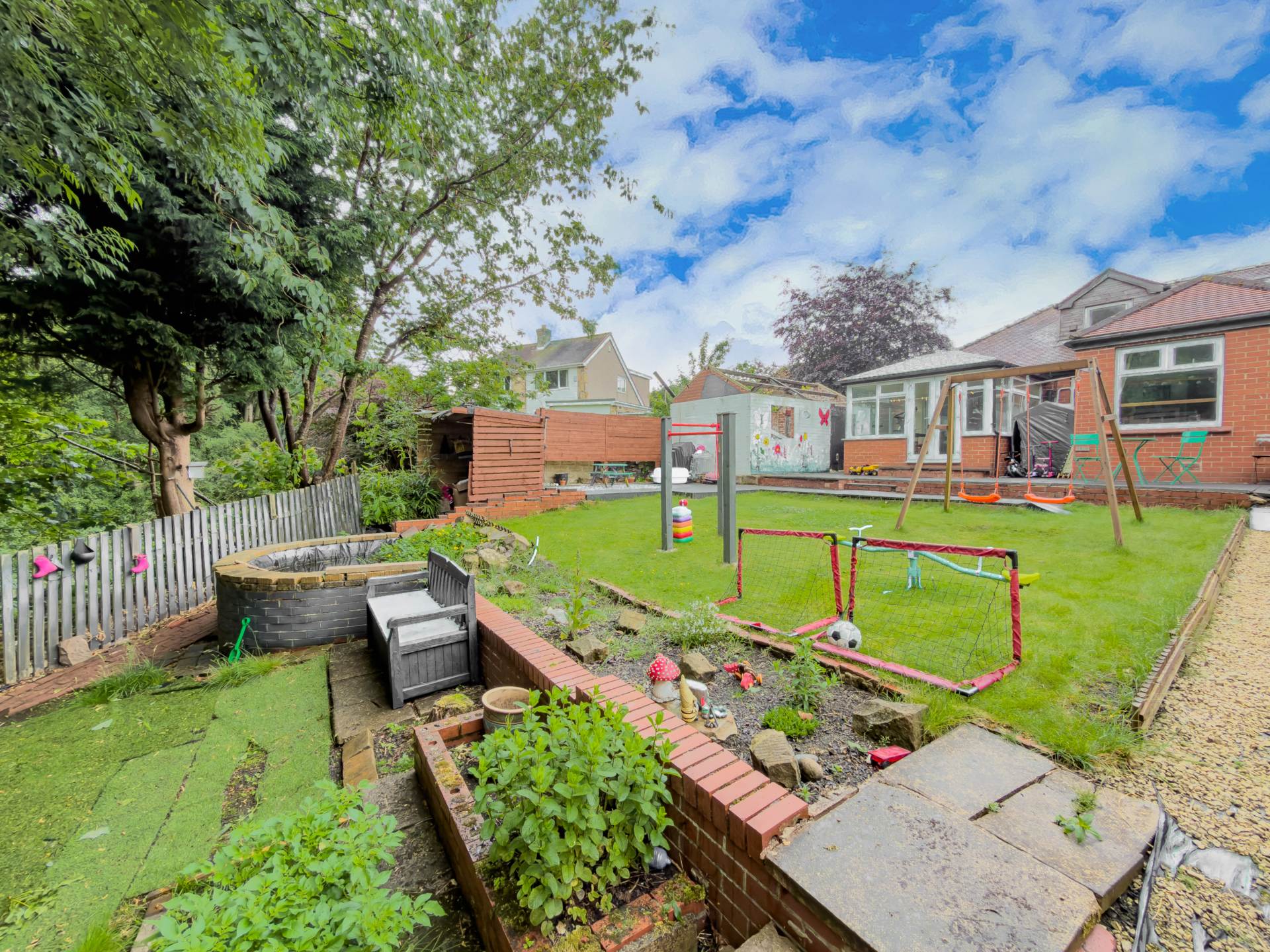 Fieldhead Lane, Birstall, Image 23
