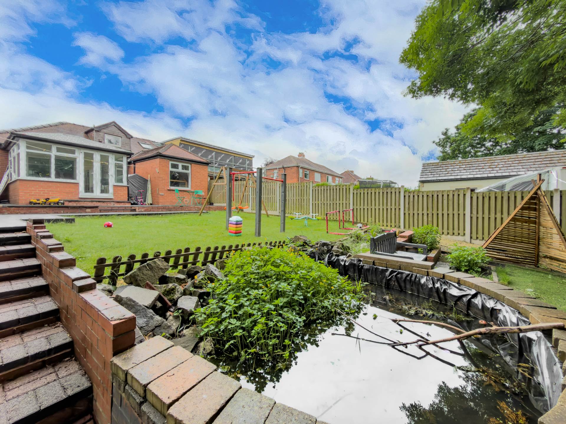 Fieldhead Lane, Birstall, Image 24