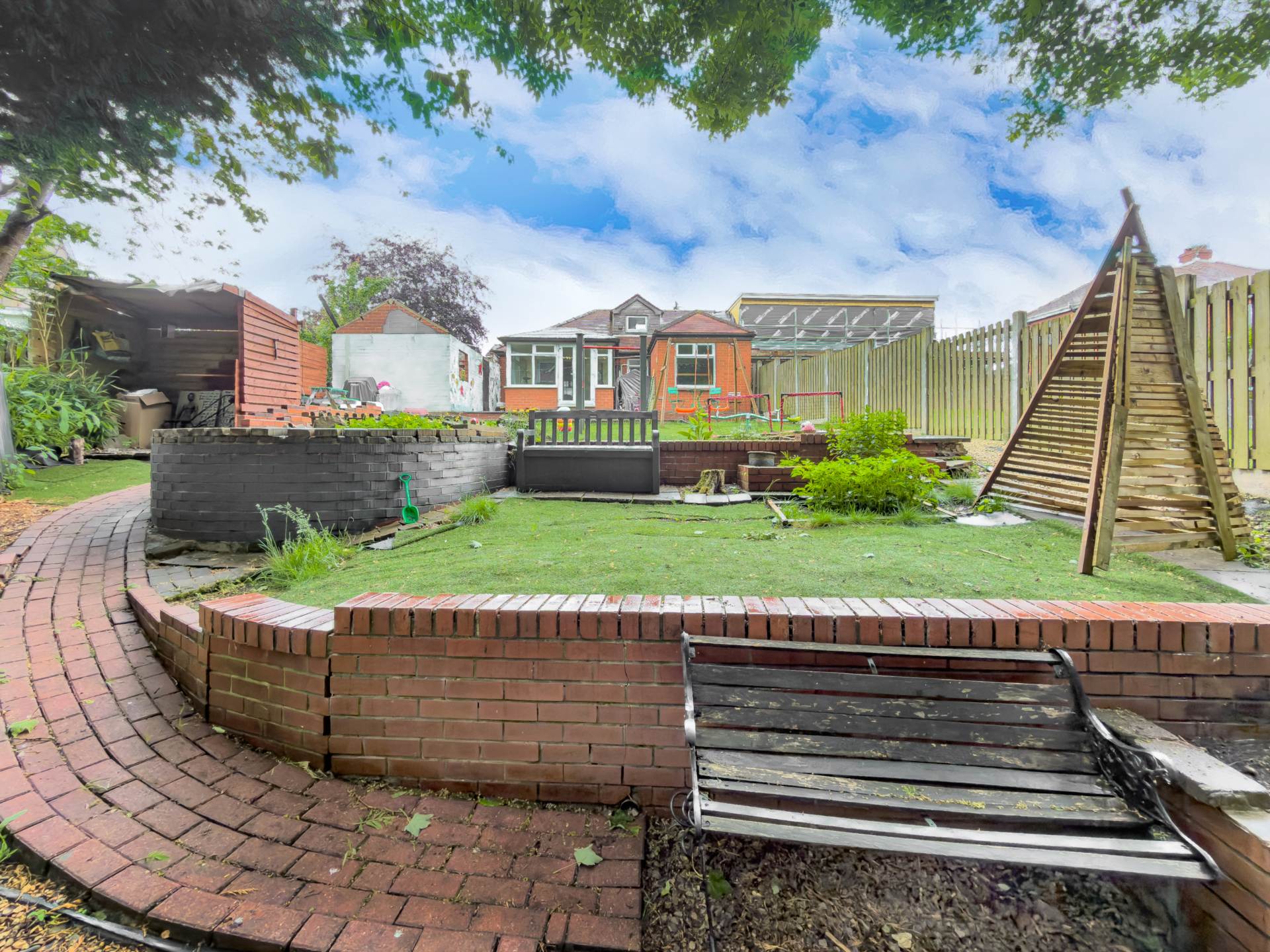 Fieldhead Lane, Birstall, Image 25