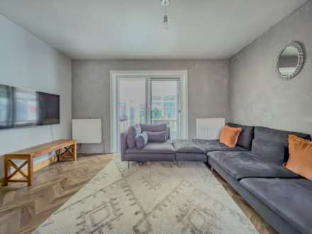 Fieldhead Lane, Birstall, Image 8