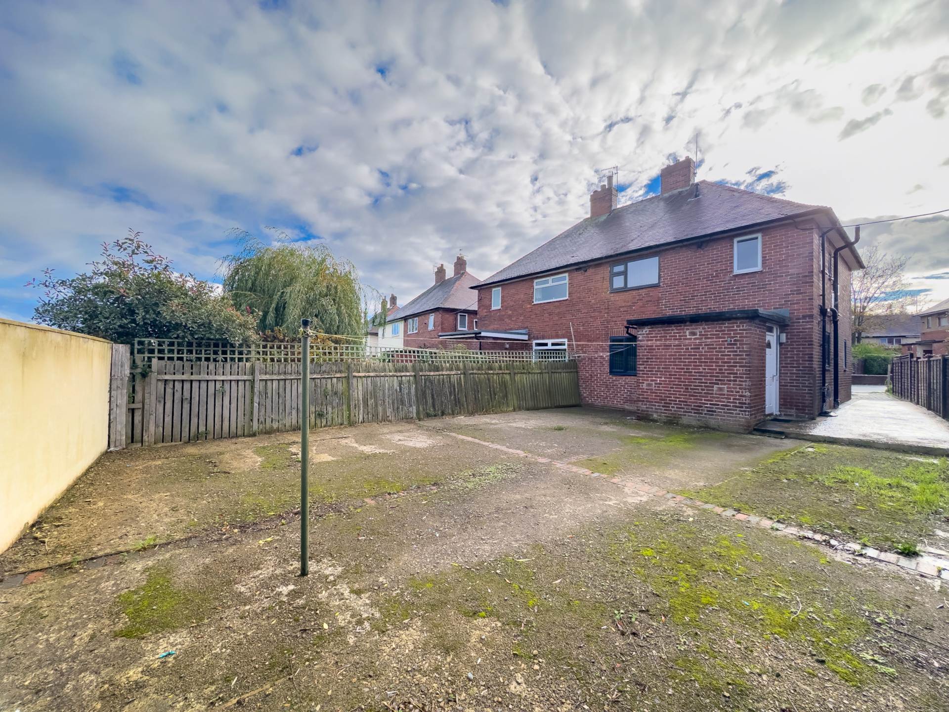 Fairview Avenue, Batley, Image 18