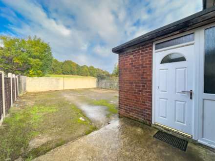 Fairview Avenue, Batley, Image 20