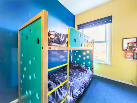 College Street, Birstall, Image 12